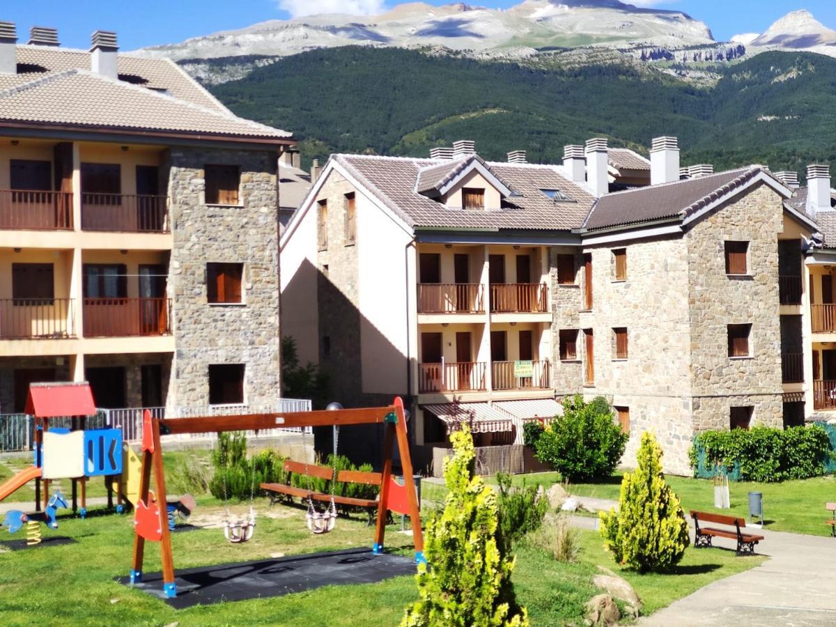 Apartamento El roble Villanúa Exterior foto