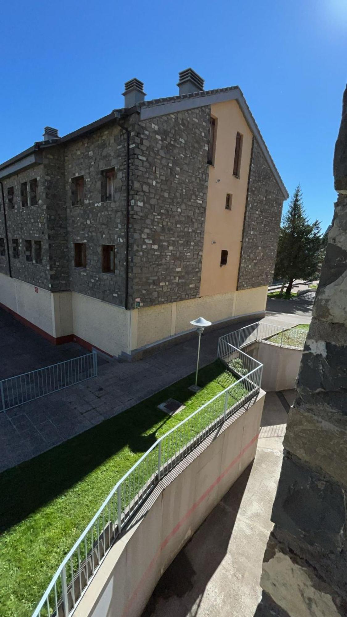 Apartamento El roble Villanúa Exterior foto